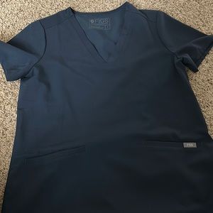 Figs Casma Scrub Top size small dark harbor